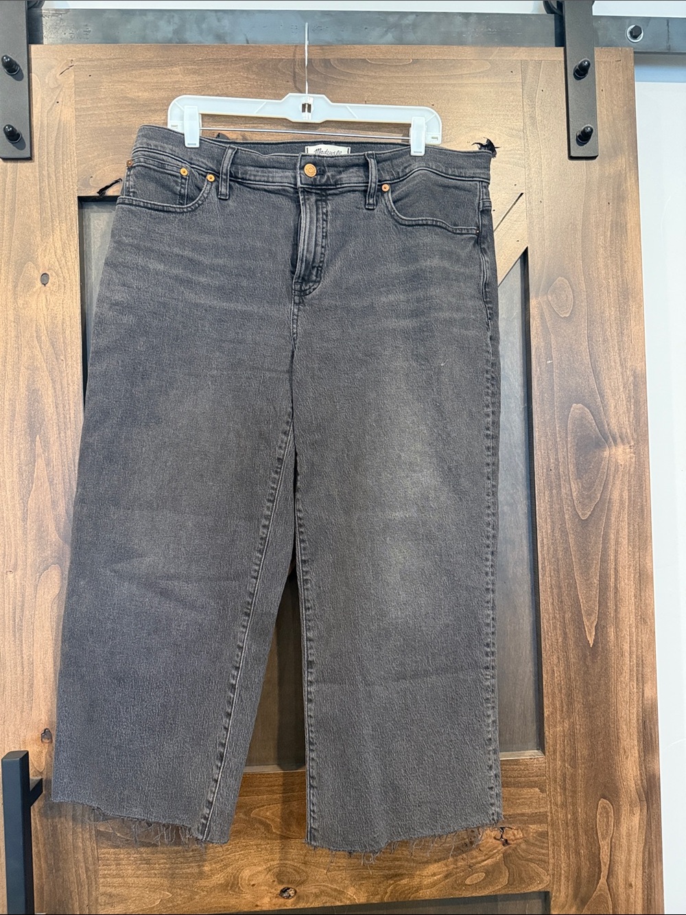 Madewell petite Black Cropped Wide-Leg Jeans